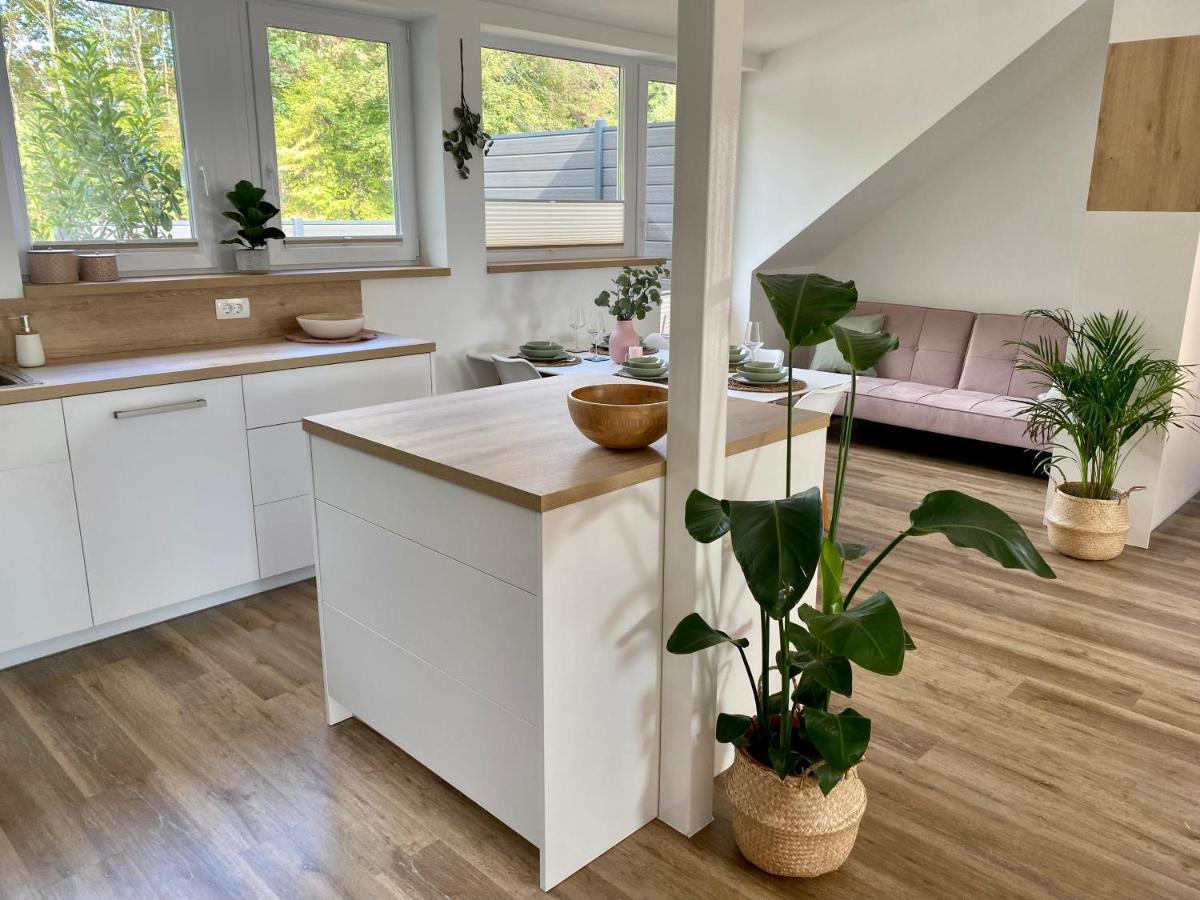 Sunny Oak Estate Lejlighed Mengeš Eksteriør billede